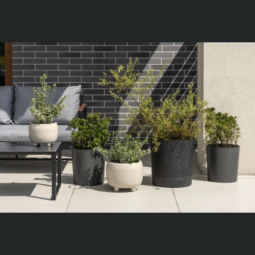 Doniczka donica AURA recycled z podstawką 20 h21 - Czarny beton